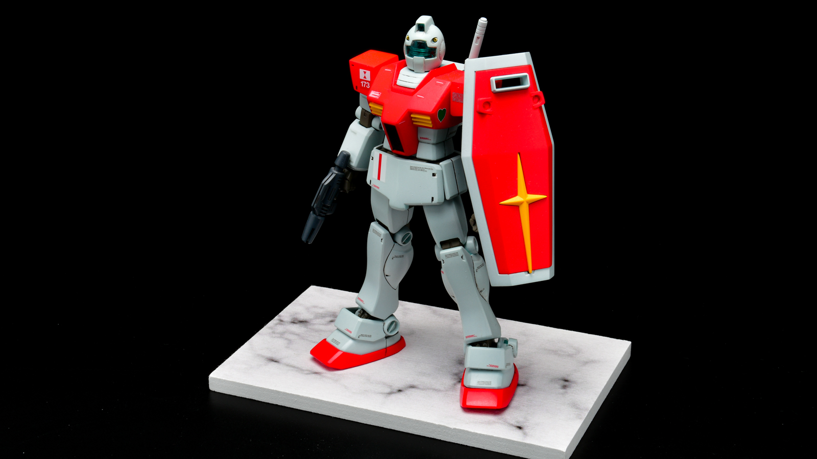 激安最高なプラモのお立ち台は 100均の珪藻土コースター に決まり Nippper ニッパーを握るすべての人と モケイの楽しさをシェアするサイト