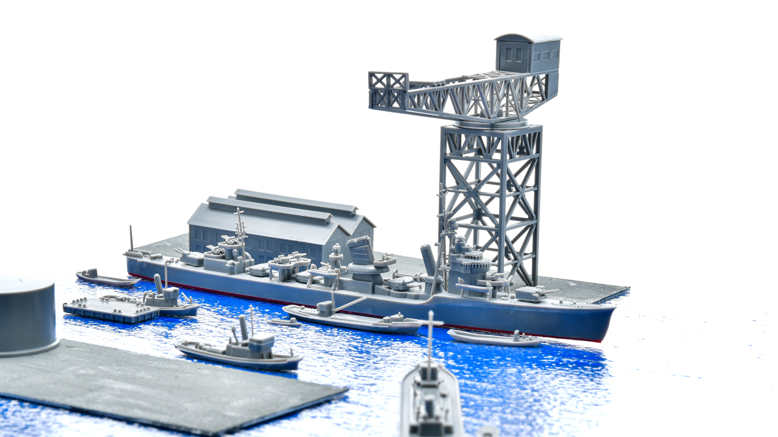 激安通販 クレーン ガーター 倉庫 艦艇 完成品 模型 ジオラマ。 - 模型 