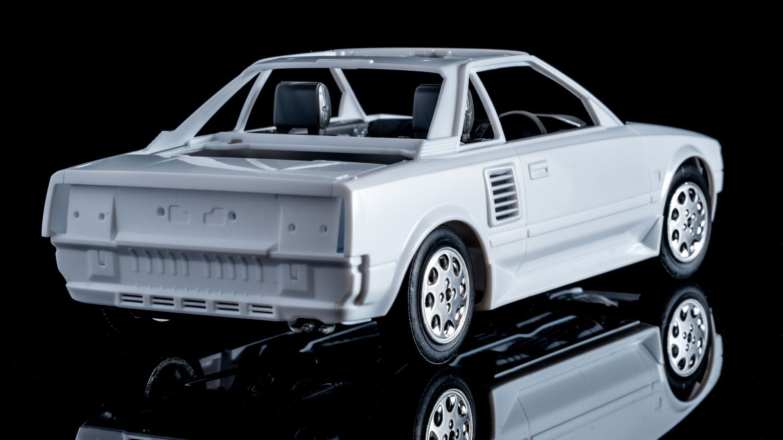 ハセガワ トヨタ MR2 AW11 ホワイト プラモデル Amazon | ハセガワ 1/24 トヨタ MR2(AW11) 前期型 ホワイトランナー