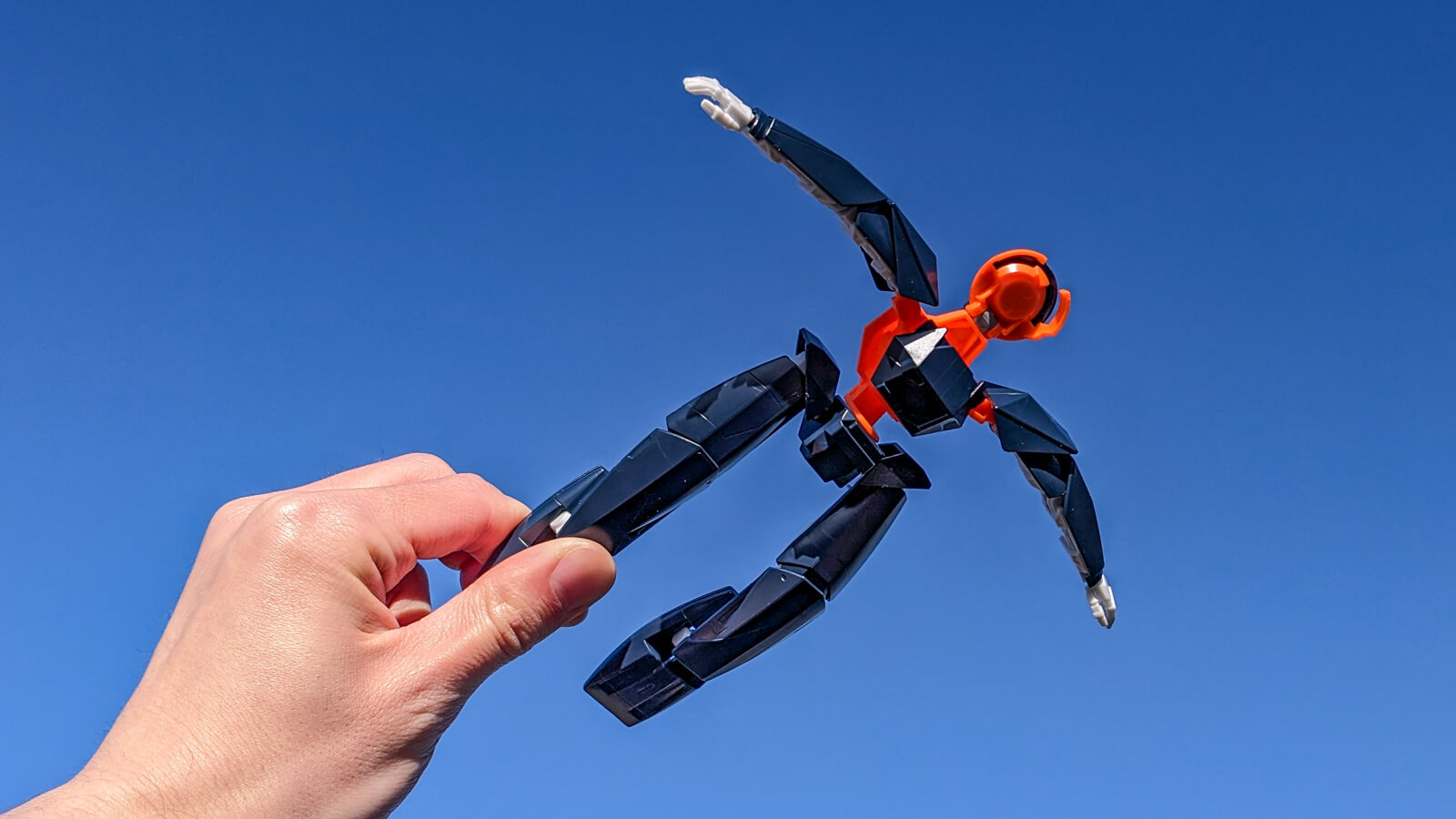 掘り出し物に遠い未来を垣間見た話／シド・ミードの遺したモビルフラットのプラモデル