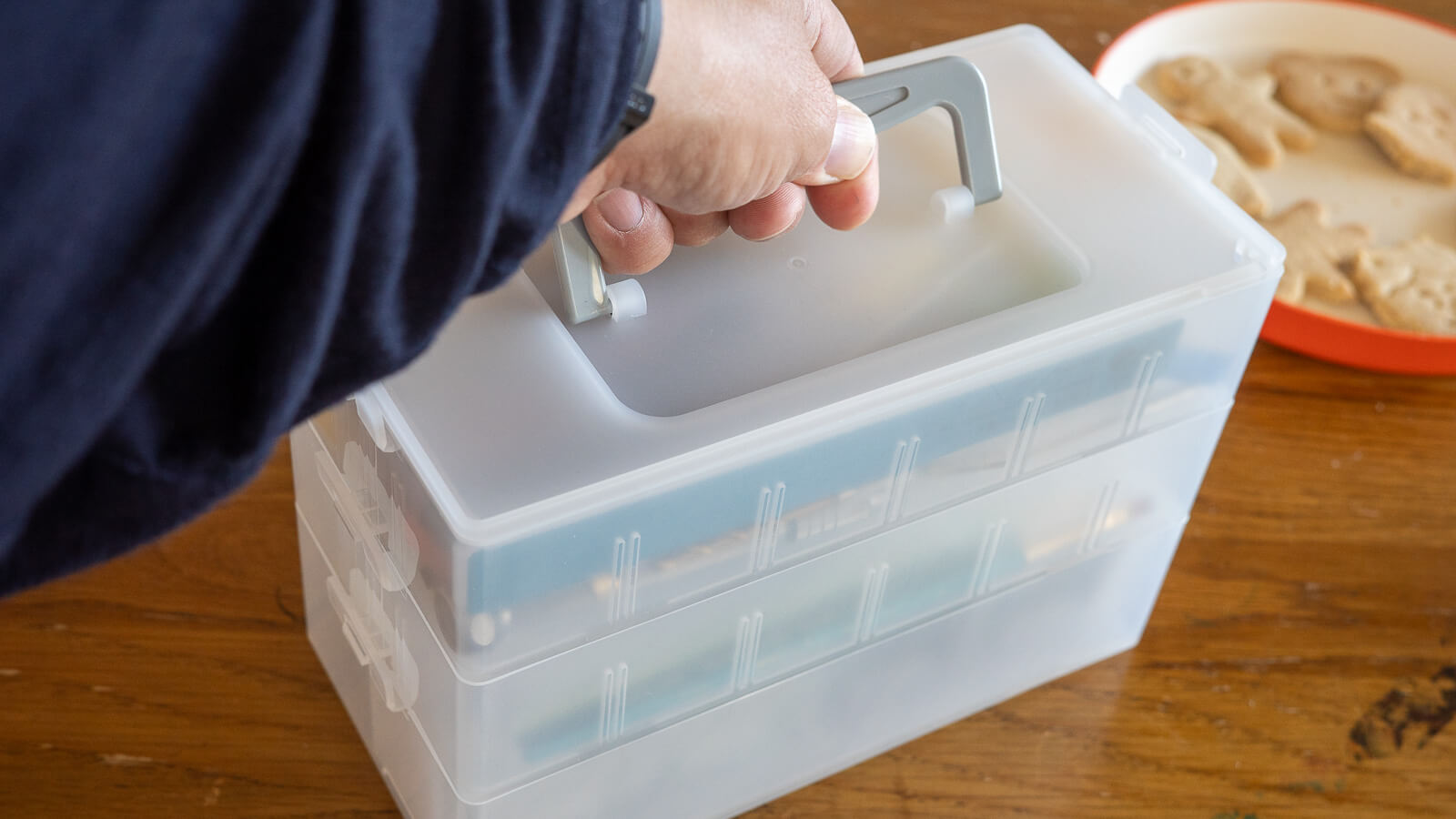 プラモ工具にとっての「最強の岡持ち」が我が家の春休みを円満にして