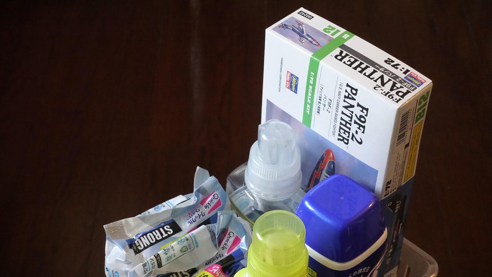 購入履歴と作った記憶／ネット通販の履歴が私に「ハセガワのF9Fパンサー」を手に取らせた日