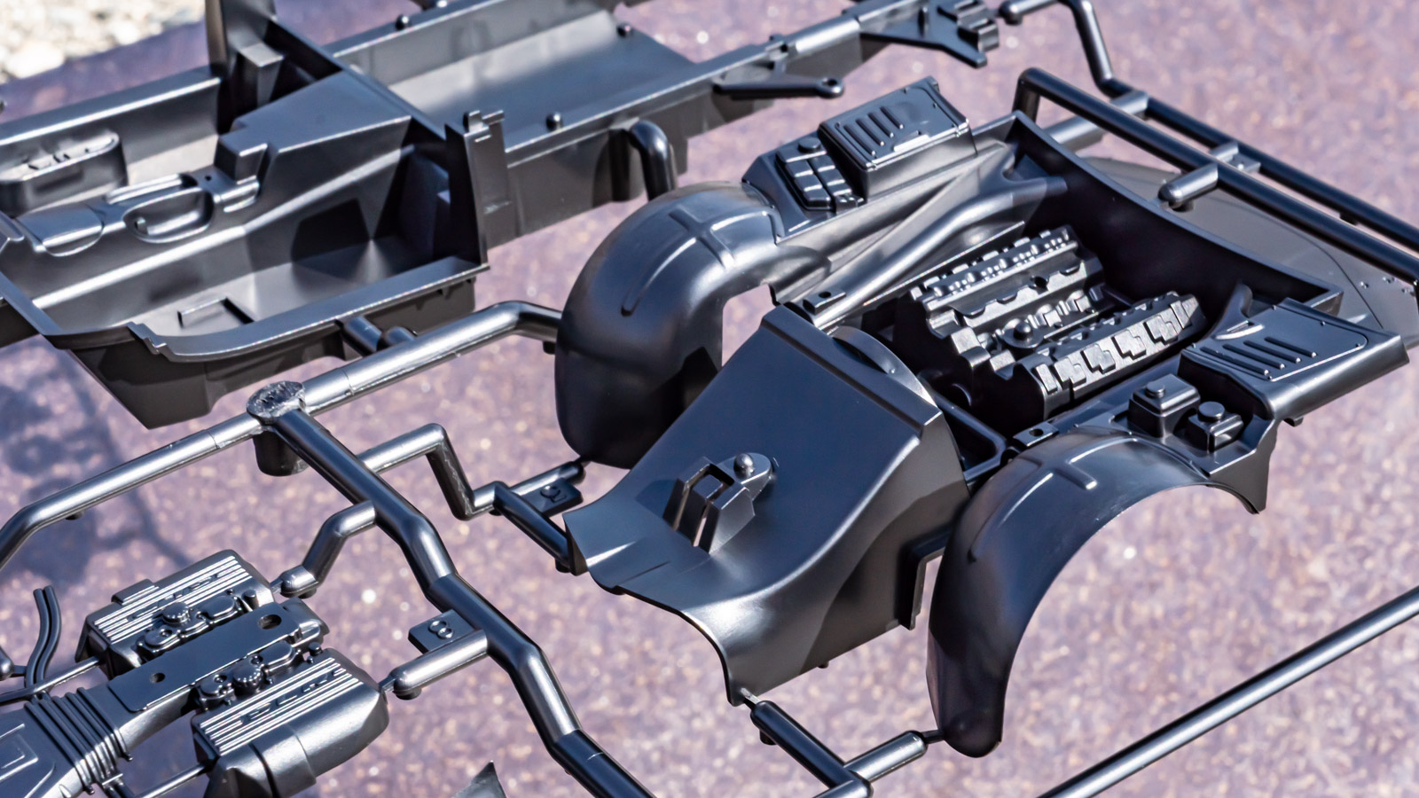 ライトな組み味が嬉しいスーパープレミアムスポーツカーのプラモデル