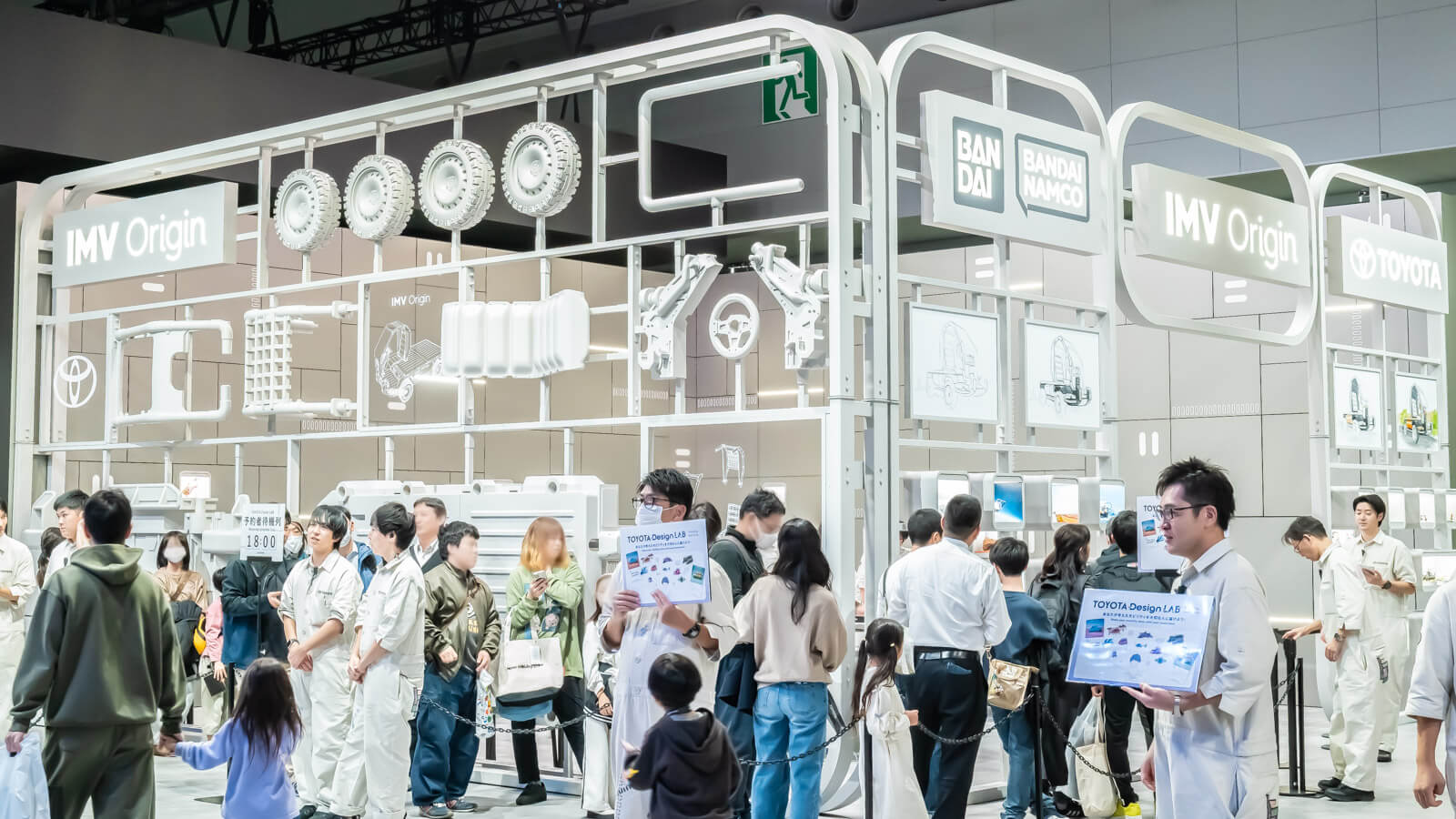 バンダイスピリッツが贈る約40年ぶりの1:24スケールカーモデル「TOYOTA IMV オリジン」をガチンコレビュー！