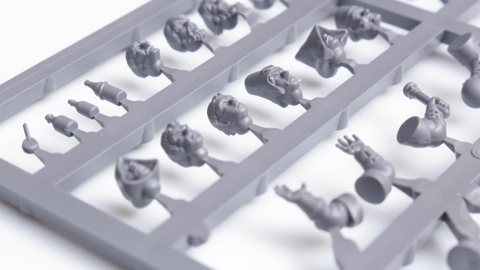 八人八色の魔法使い像を具現化する／フロストグレイブの魔術師ボックスを作る話