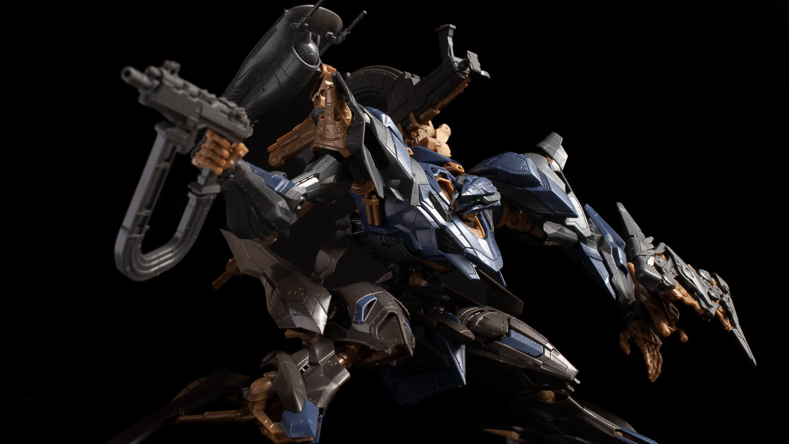 【レビュー】コトブキヤが放つ“オーバードスケール”の衝撃！　大型モデルにハイディテールと組み立て易さを両立させた「スティール・ヘイズ」を体感せよ！！