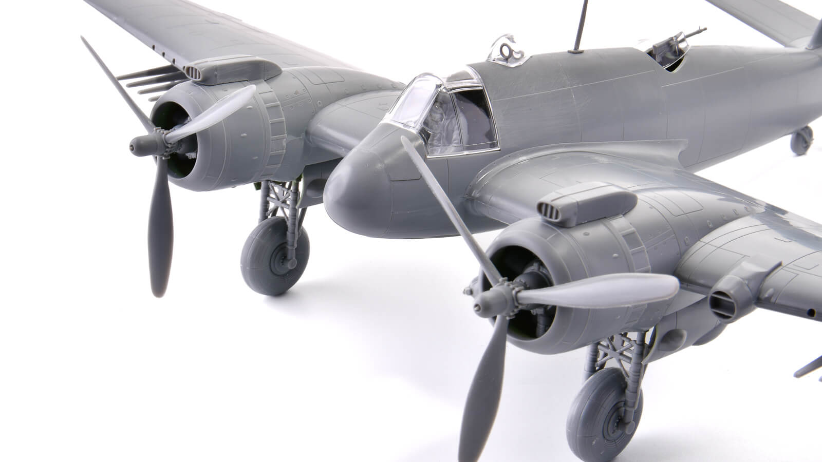 花金だ！仕事帰りに買うプラモ。ストレスフリーでどデカい飛行機が完成する、タミヤ 1/48 イギリス空軍 ブリストル ボーファイター Mk.V