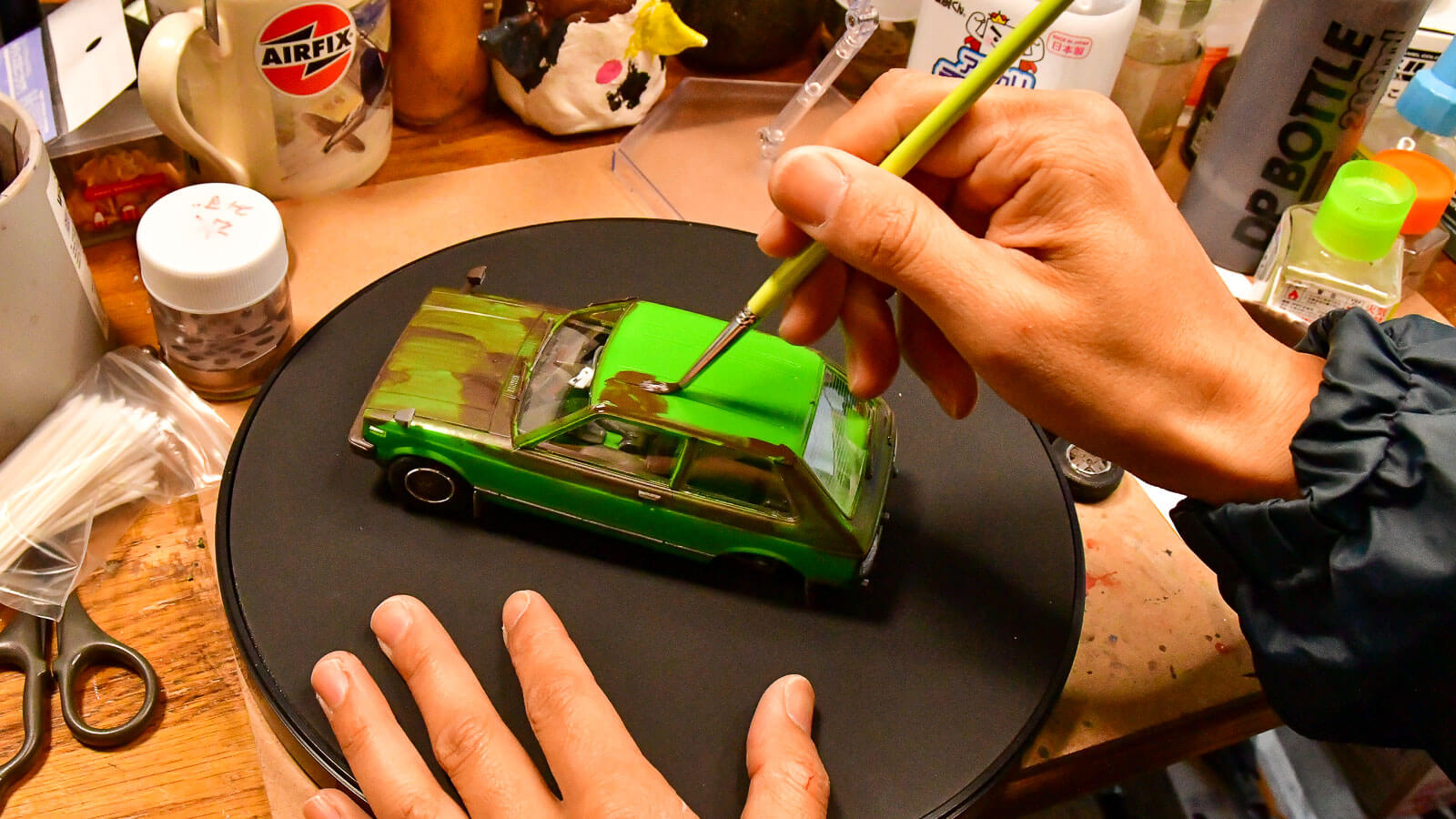 【工具レビュー】あなたの模型生活を円滑に回してくれるターンテーブル。「HGロータリーカッティングマット」