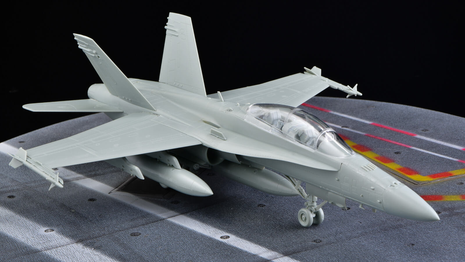 ハセガワ製1／48F/A-18Dレガシーホーネットプラモデル完成品 F/A-18F スーパーホーネット | 株式会社 ハセガワ