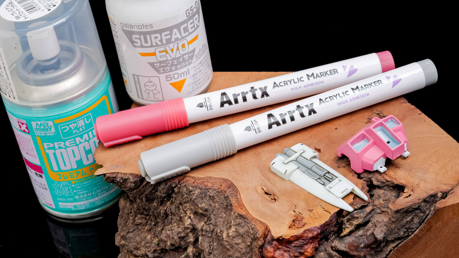 プラモデルのアクリルマーカー塗装を成功させたければ「下地作り」にひと手間を！