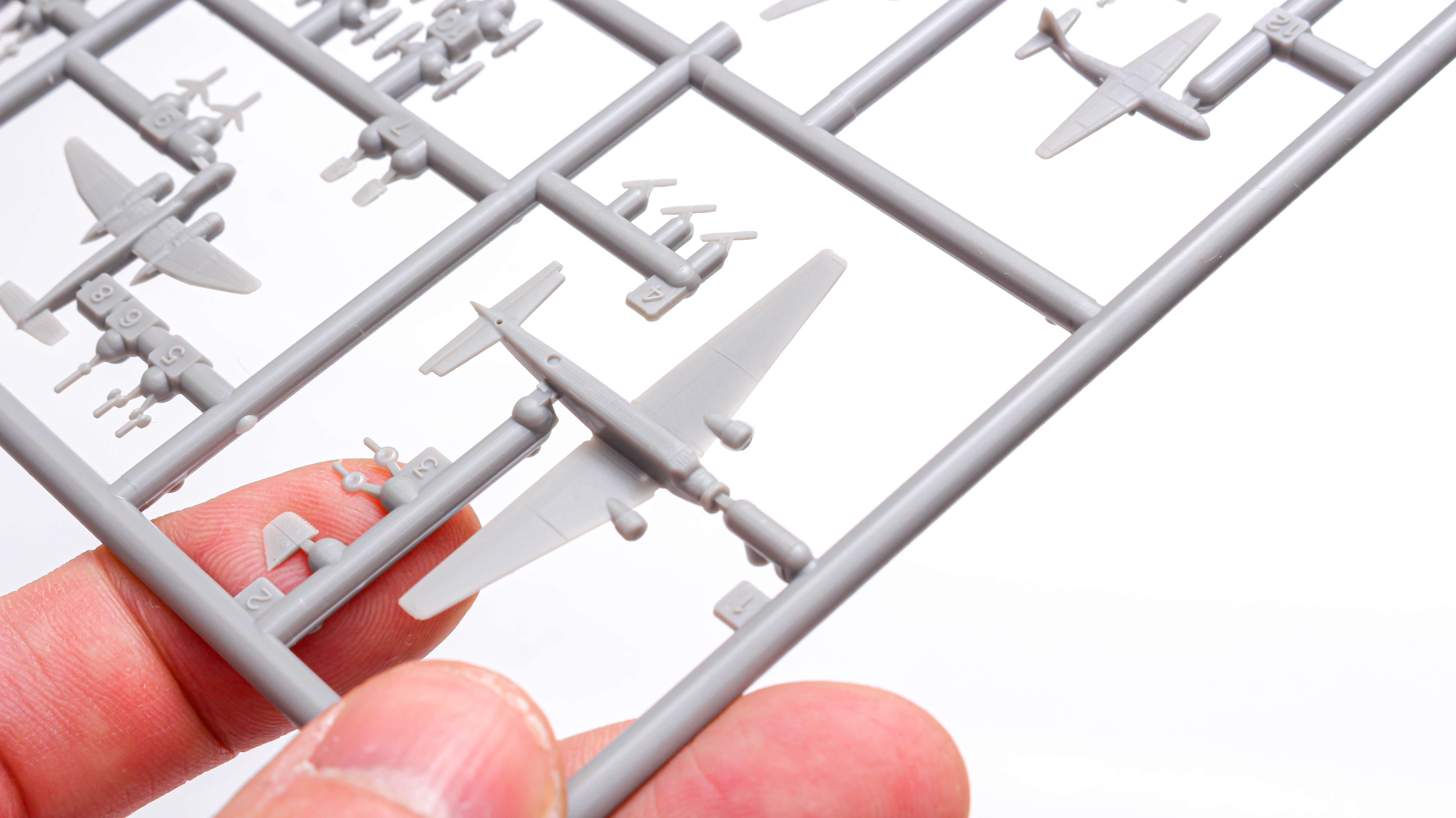 【レビュー】一瞬がスロー。ピットロード 1:700「WWII ドイツ空軍機2」の中にあるJu52を作る