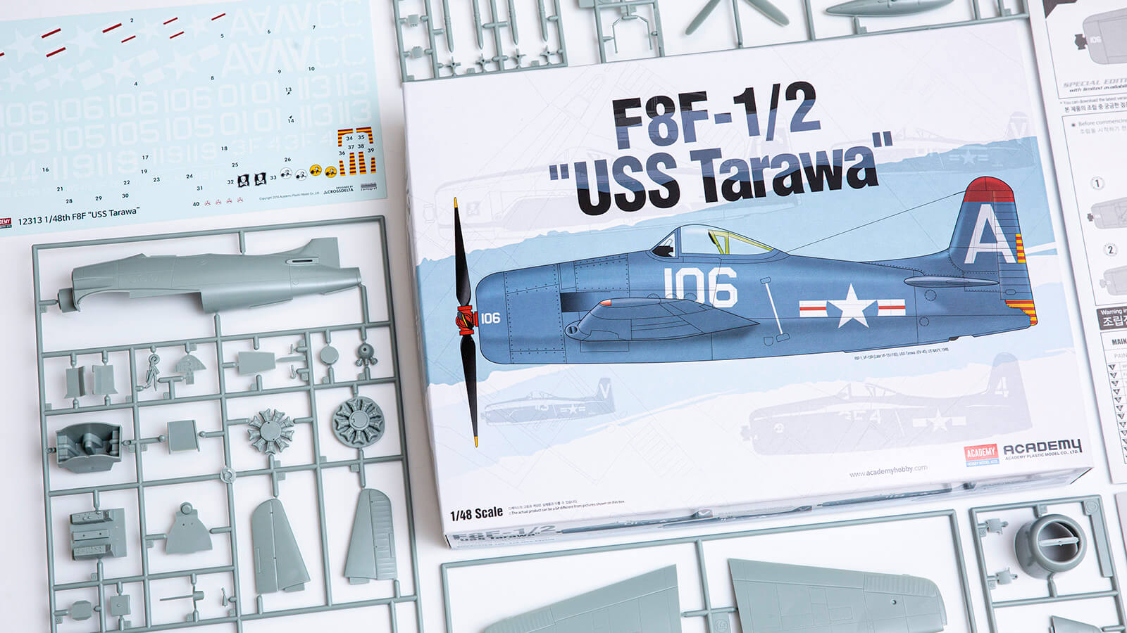 箱も中身もシンプル明快、完成まで超スピードのベアキャット！／アカデミー 1:48 F8F-1/2