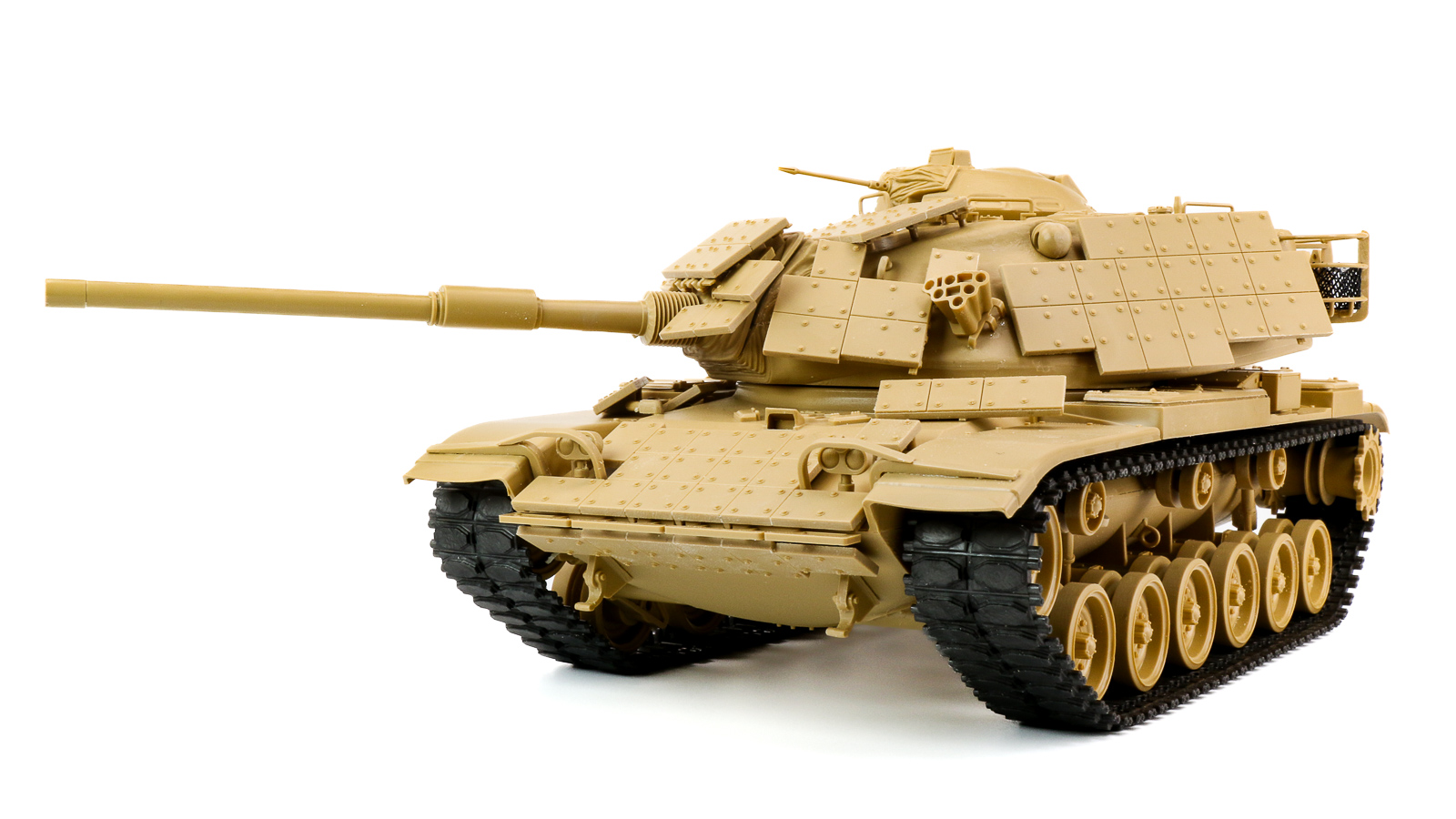 【レビュー】ストップギャップ、と言われ続けたパットン戦車。有終の美？　ゴテゴテのアーマーが新時代を感じさせるM60A1海兵隊仕様！