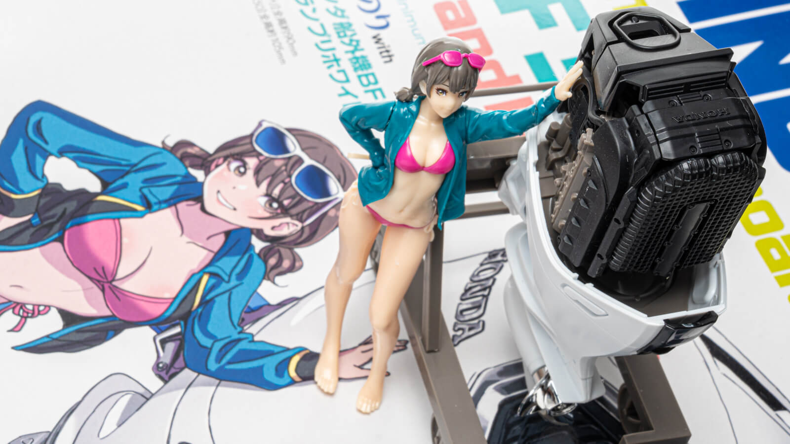 【レビュー】V8を！内燃機関を！みのりちゃんと共に愛でよう！！／PLAMAX みのり with ホンダ船外機BF350 グランプリホワイト