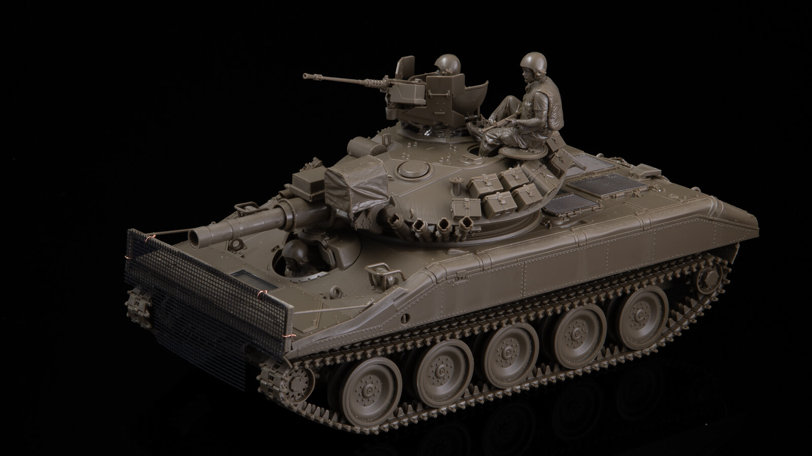 【レビュー】タミヤのシェリダン愛が爆発したスーパー戦車模型を組める喜び。1/35 アメリカ空挺戦車 M551 シェリダン (ベトナム戦争)
