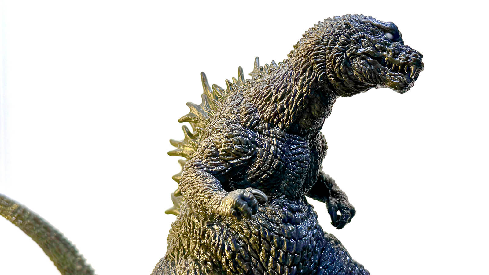 【レビュー】あの“怨霊・呉爾羅”がプラモとして受肉！ 凶暴かつ親切な最新怪獣キットを楽しもう！ / アオシマ PLAfig. ゴジラ（2001）